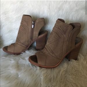 Vince Camuto Karinta Bootie